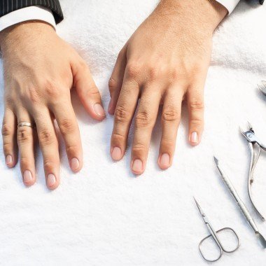 When a man paints his nails…