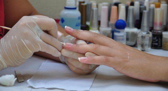 Help! Cracking nails! Home and salon ways.