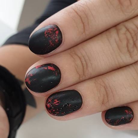 Manicure and pedicure 2019/2020 - trends that surprise.