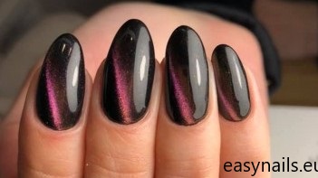 Cat Eye Effect on Nails: Everything You Need to Know About Hybrid Polish