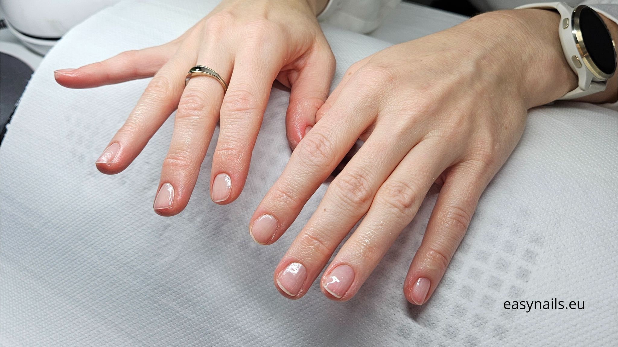 Natural Nails: Delicate Polishes, Japanese Manicure, and Other Ways for a Healthy Nail Plate