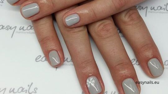 Nails With Snowflakes: Winter Manicure Step By Step