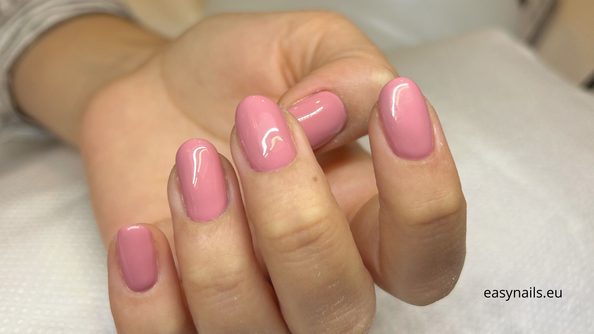 Pink Hybrid Nail Polish: A Timeless Choice for Every Occasion