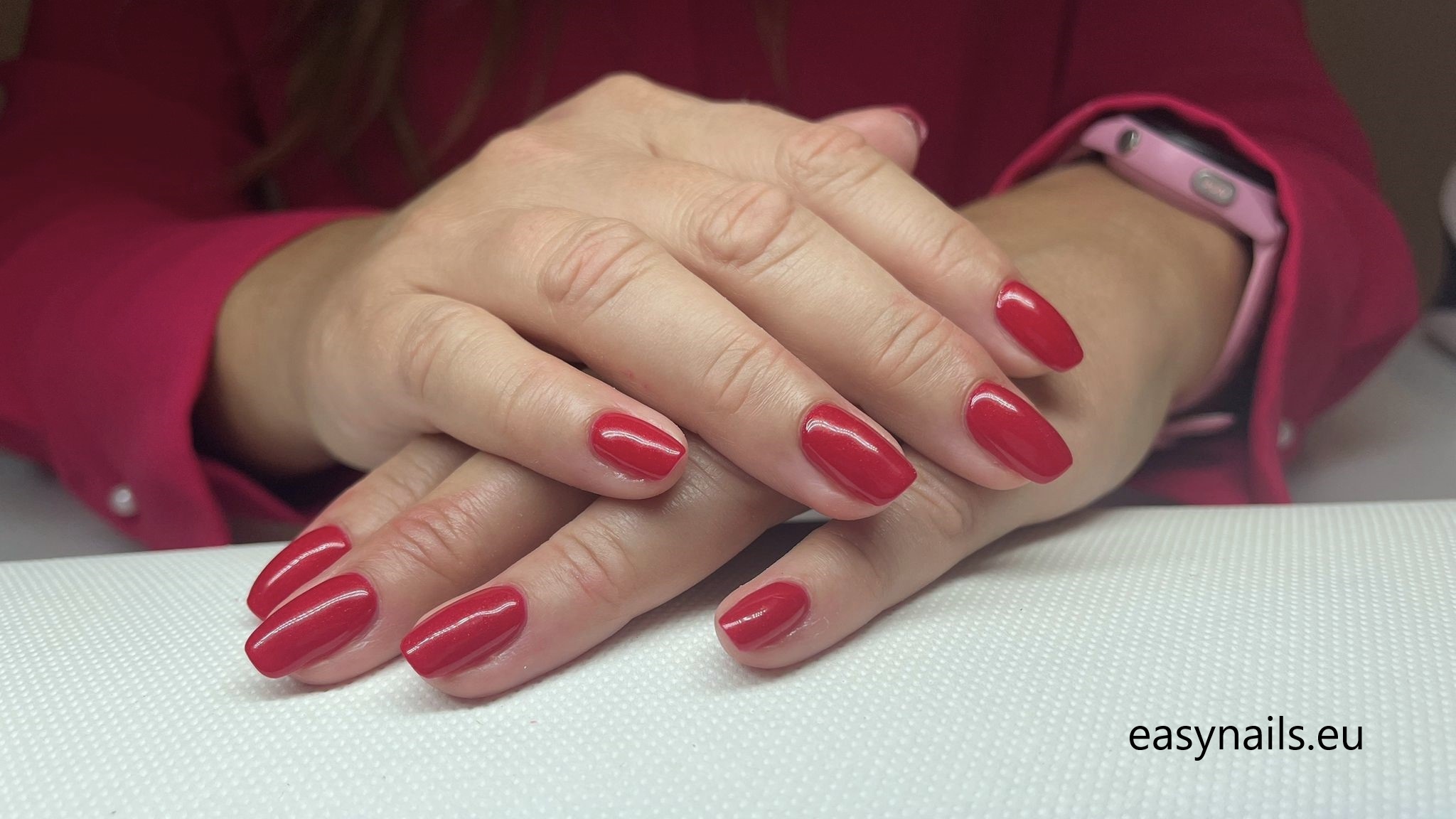Red Hybrid Nails: A Timeless Classic and Symbol of Elegance